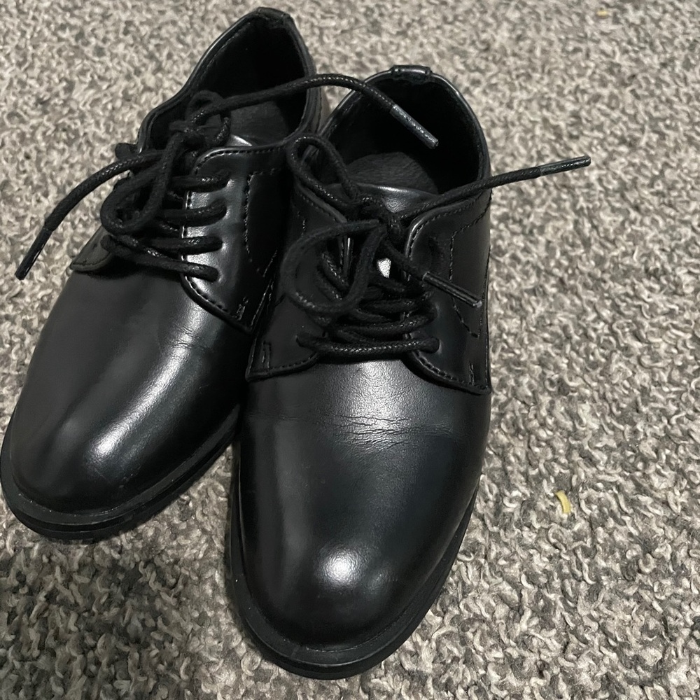 Boys dress shoes